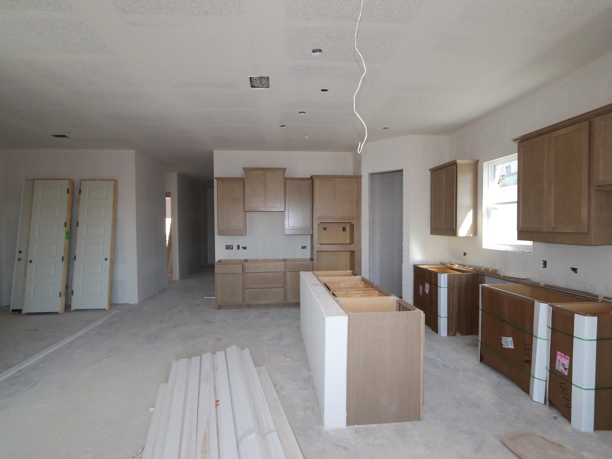 173 Bishop Wood Rd, Dripping Springs, TX 78620