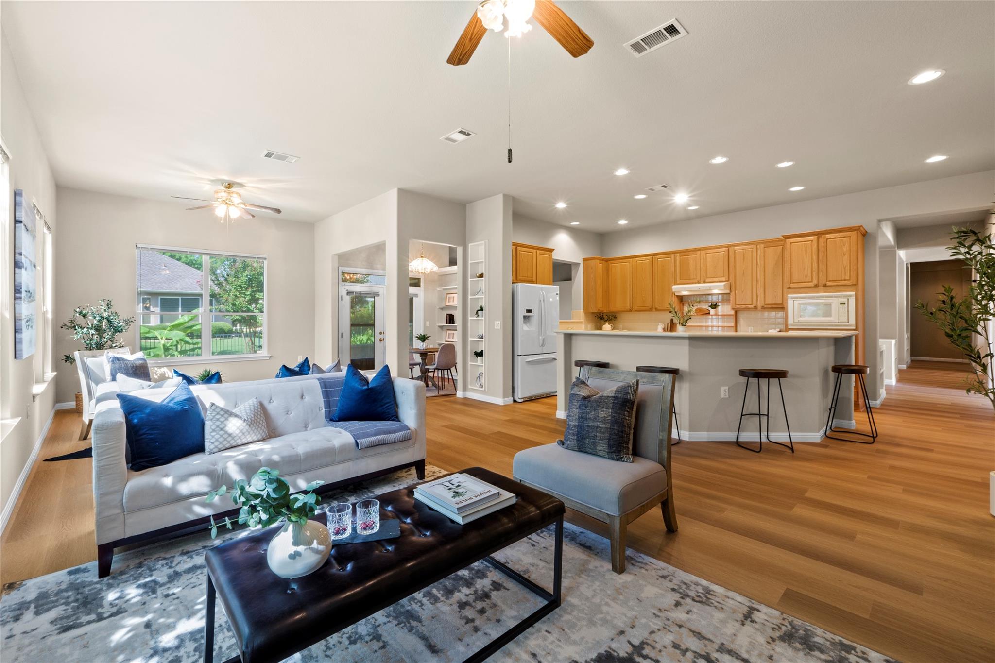 122 Durango Trl, Georgetown, TX 78633