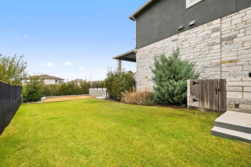 224 Abbeyville Walk, Austin, TX 78738