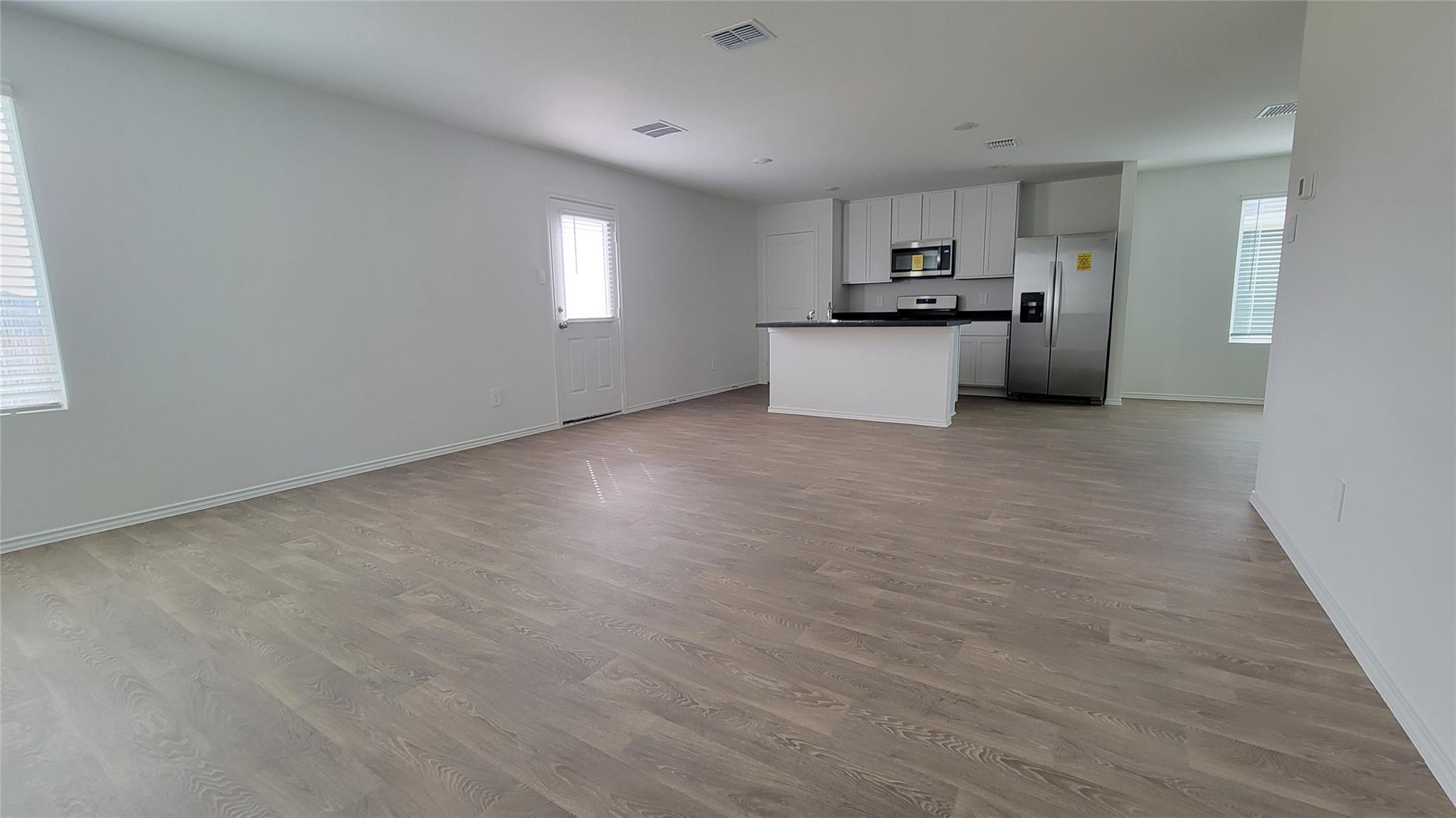 156 Bull Lake Cir, Buda, TX 78610