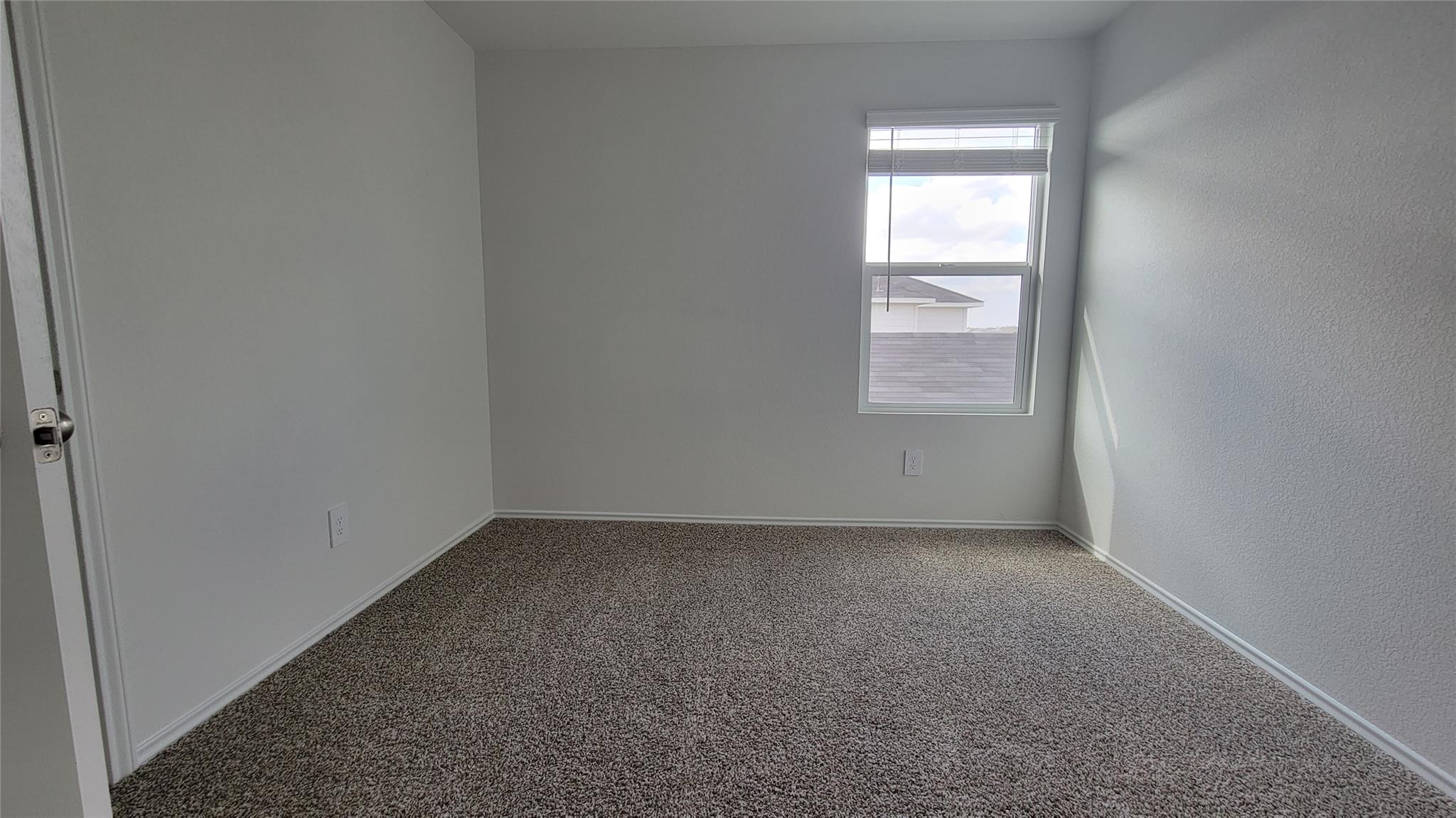 156 Bull Lake Cir, Buda, TX 78610