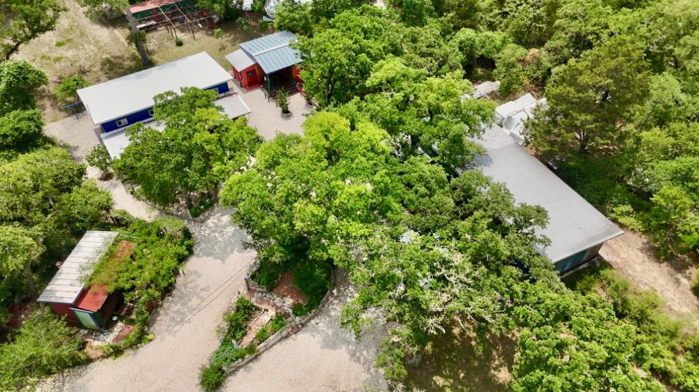 1411 County Road B, Lexington, TX 78947