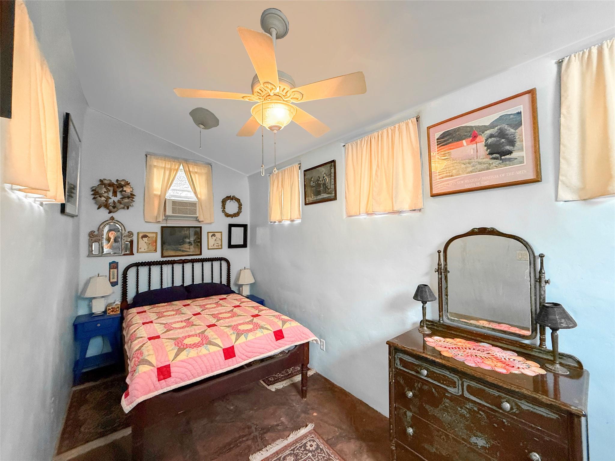 1411 County Road B, Lexington, TX 78947