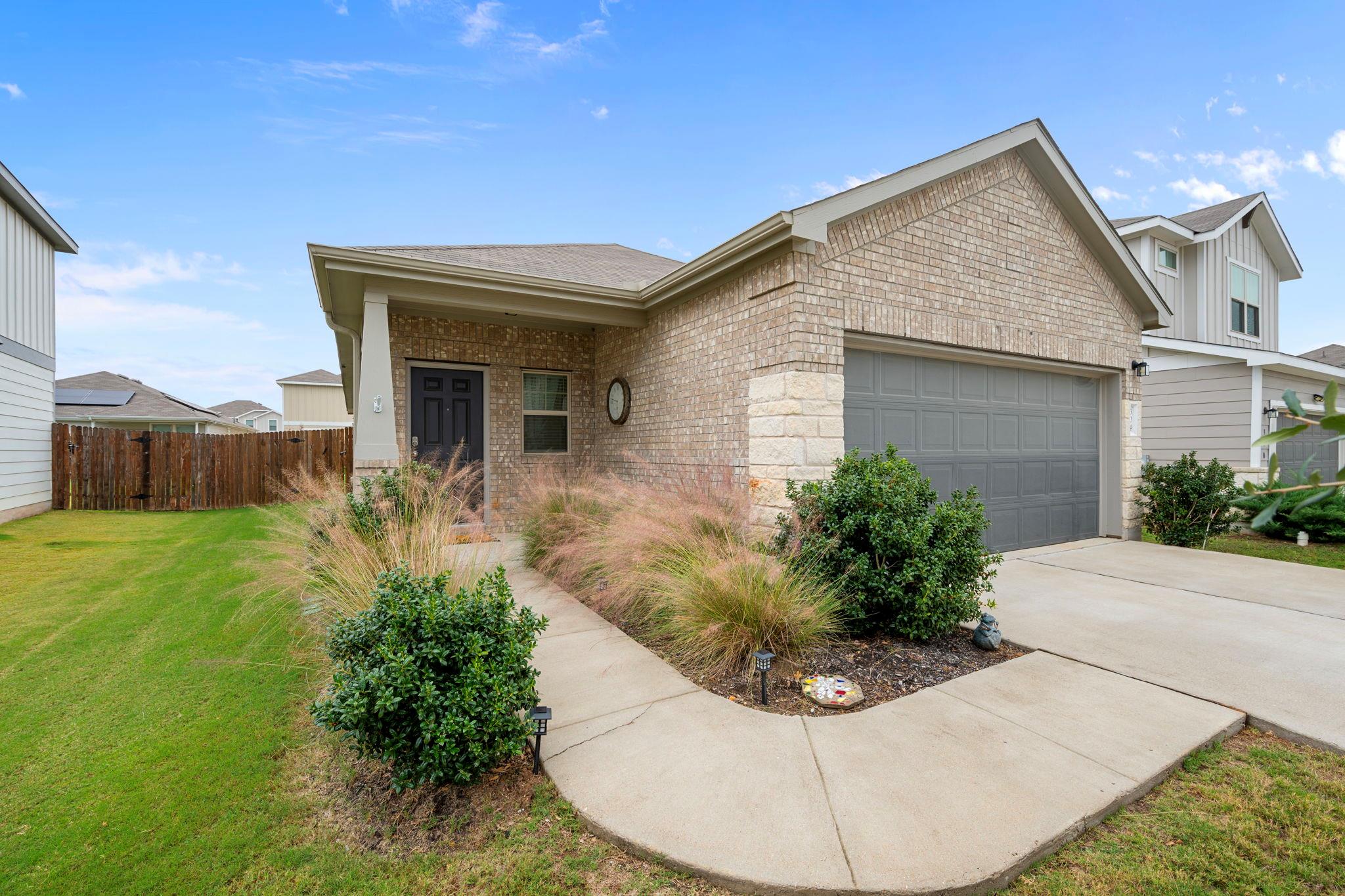 304 Green Egret Way, Leander, TX 78641