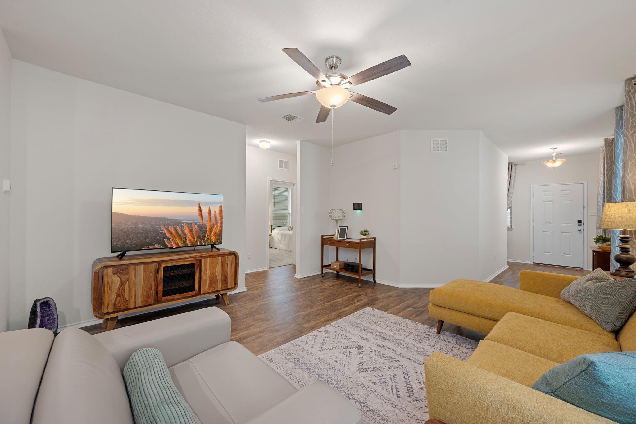 304 Green Egret Way, Leander, TX 78641