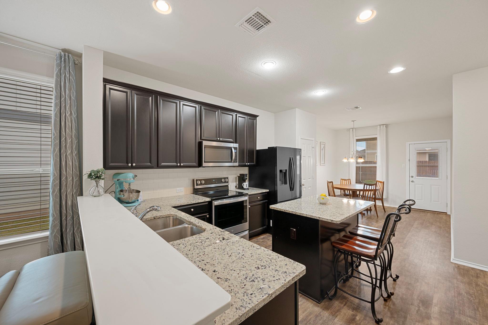 304 Green Egret Way, Leander, TX 78641