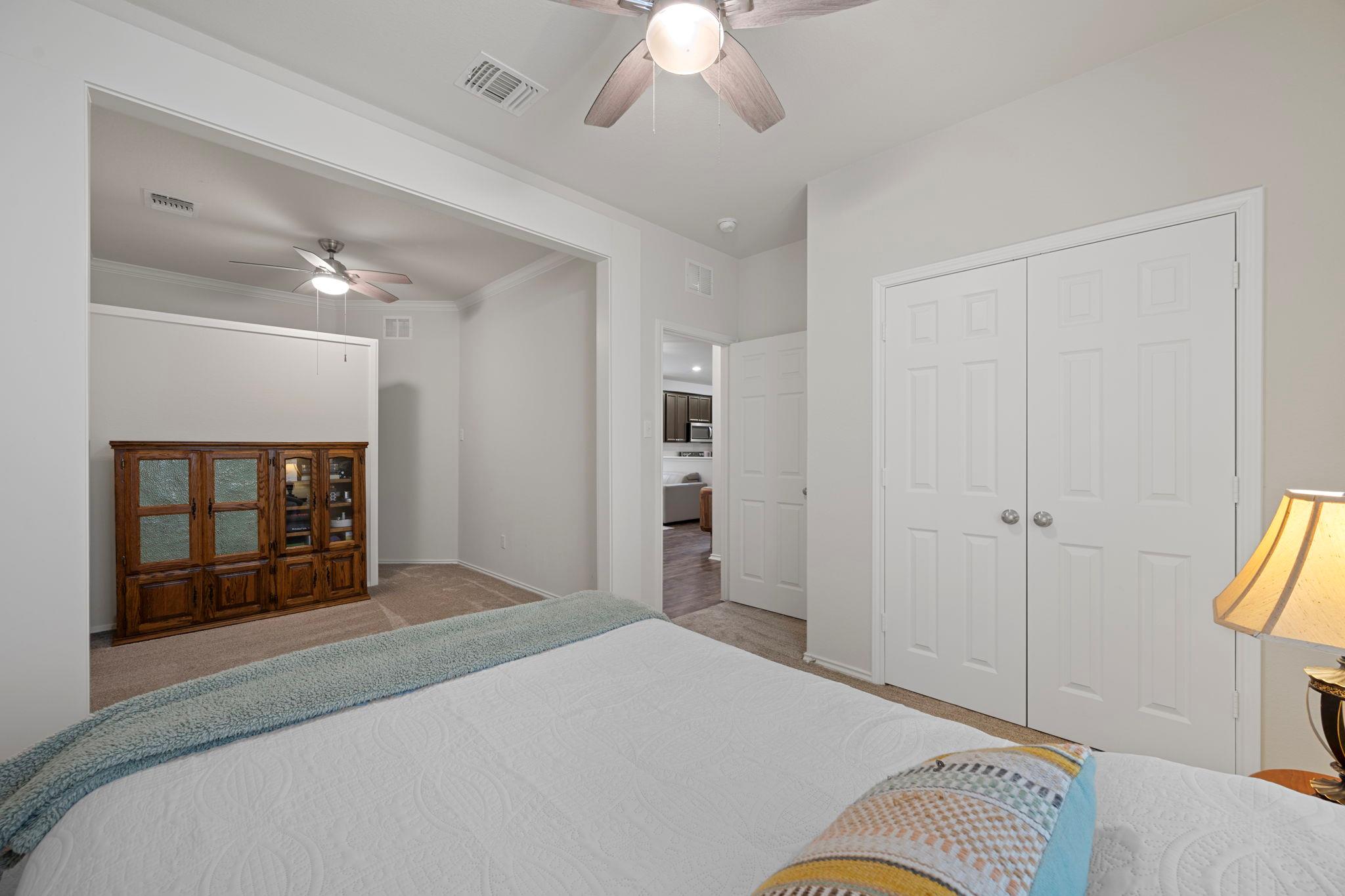 304 Green Egret Way, Leander, TX 78641