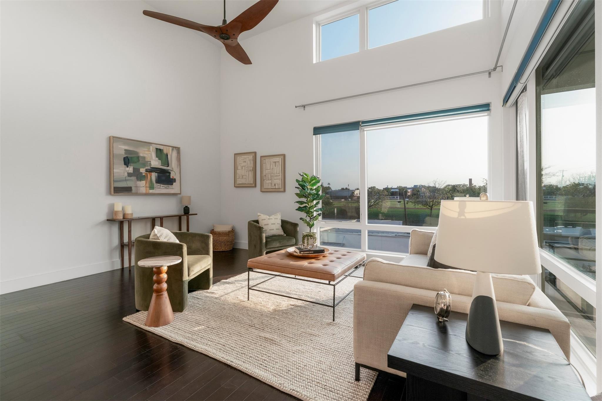 2612 W 12th St # 303, Austin, TX 78703