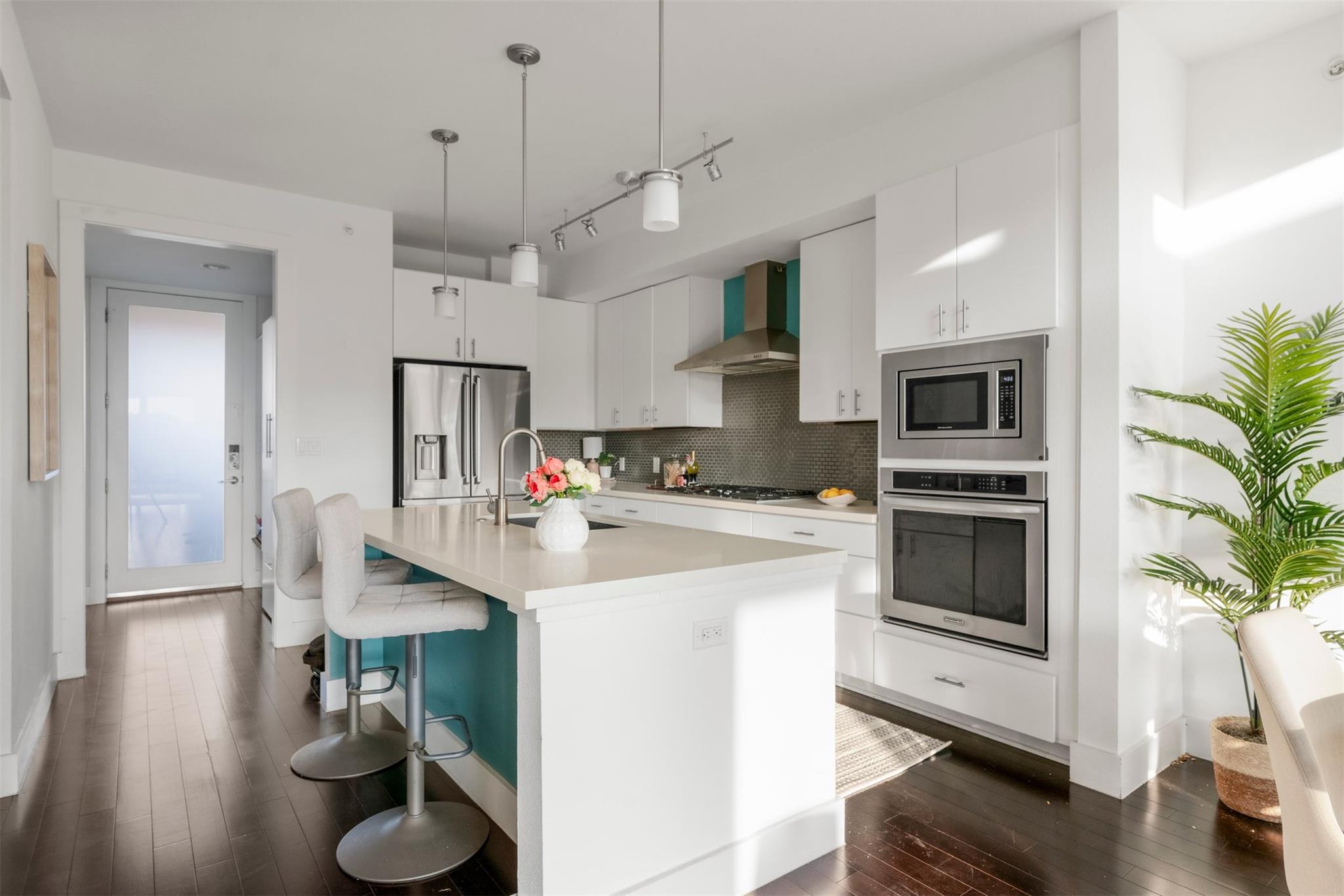 2612 W 12th St # 303, Austin, TX 78703