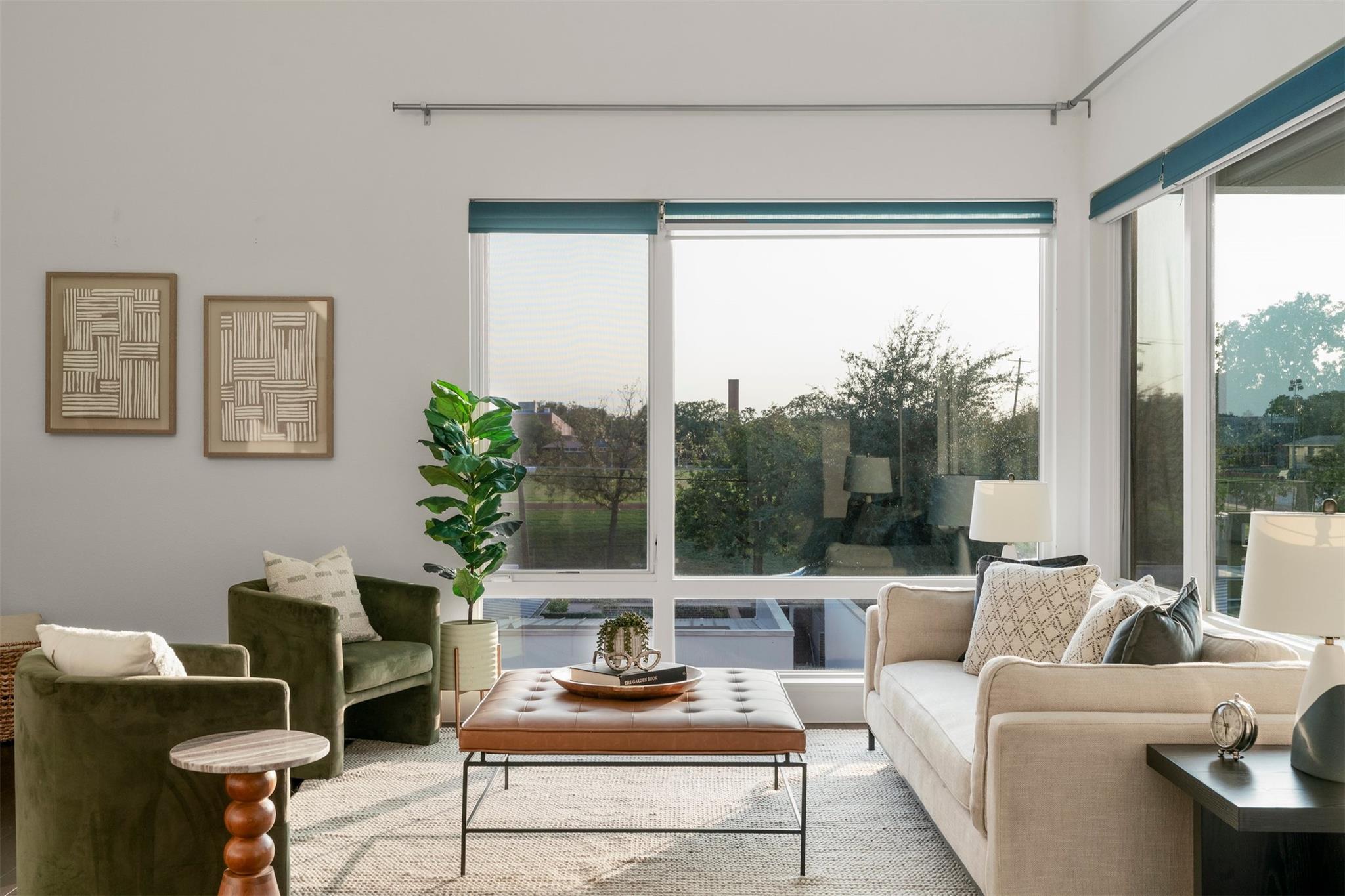 2612 W 12th St # 303, Austin, TX 78703