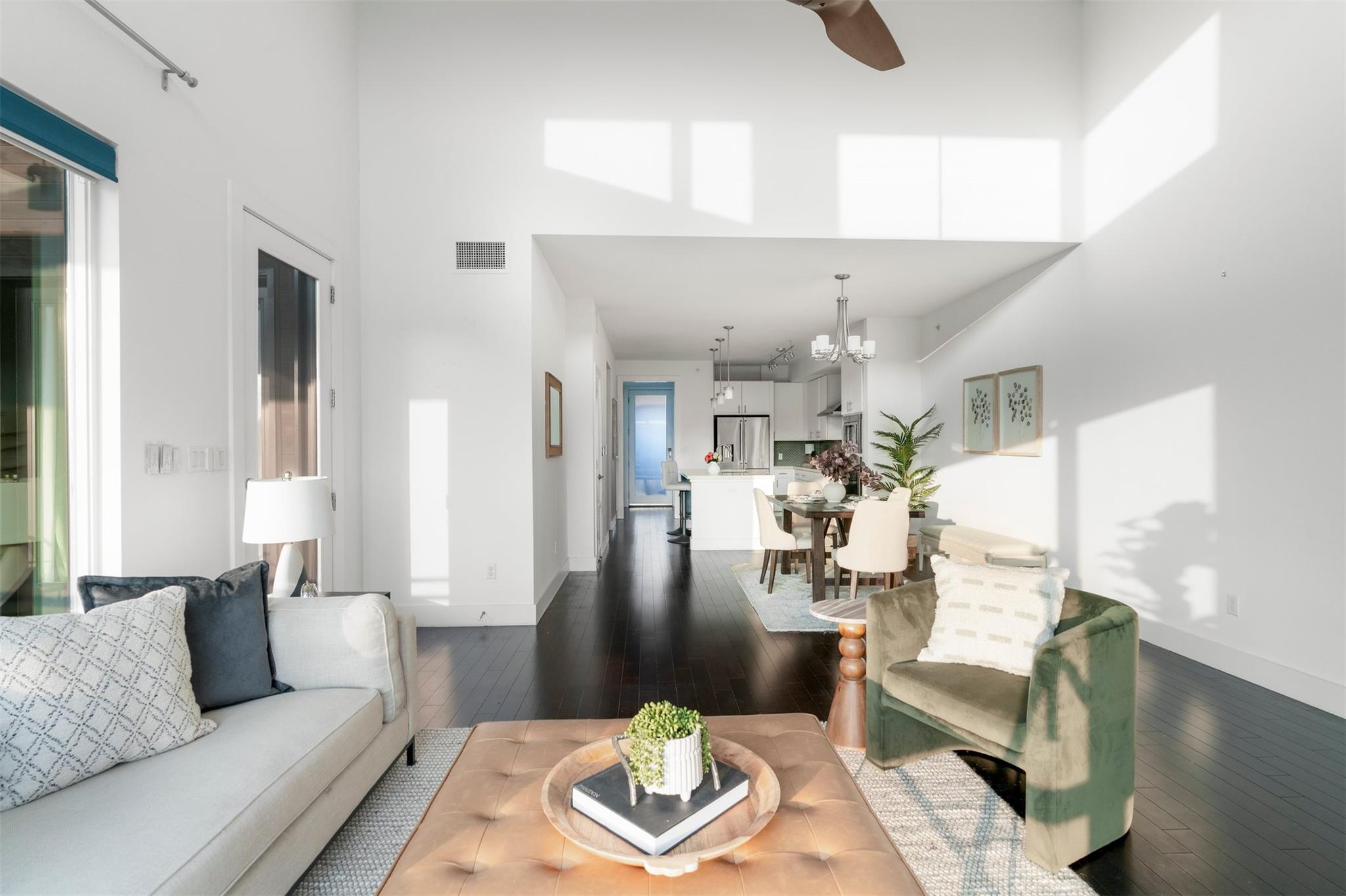 2612 W 12th St # 303, Austin, TX 78703