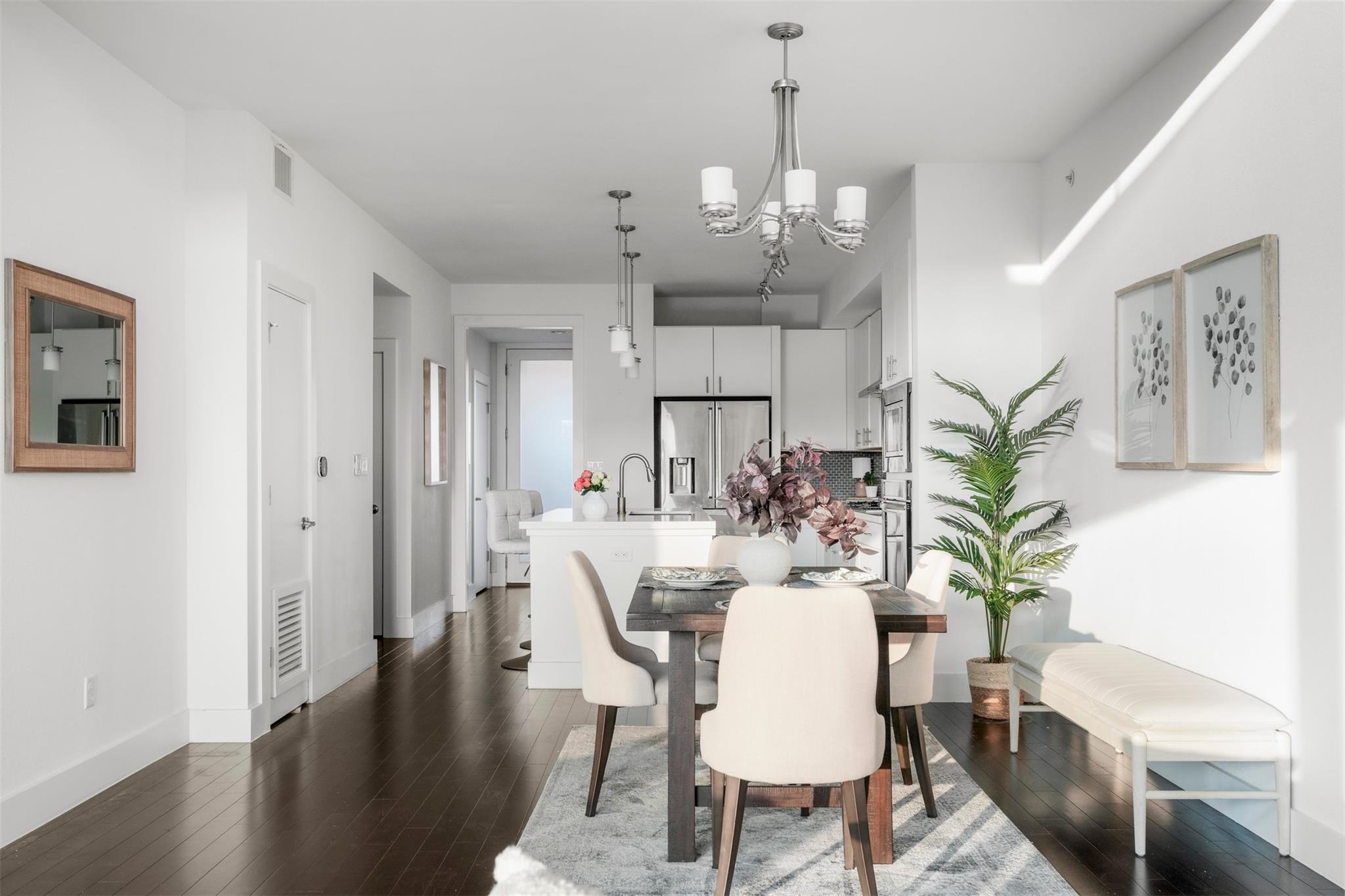 2612 W 12th St # 303, Austin, TX 78703