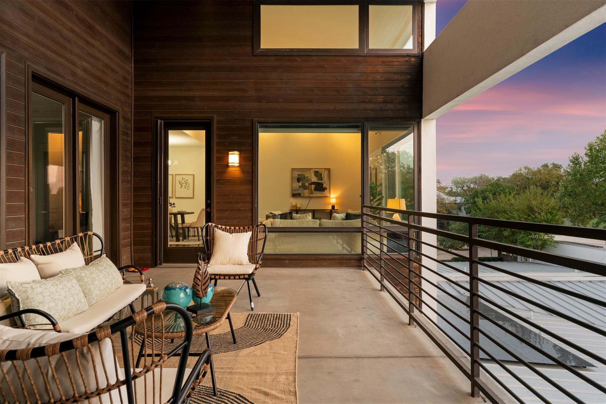 2612 W 12th St # 303, Austin, TX 78703