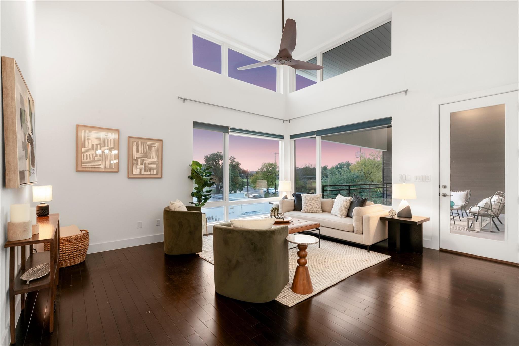 2612 W 12th St # 303, Austin, TX 78703