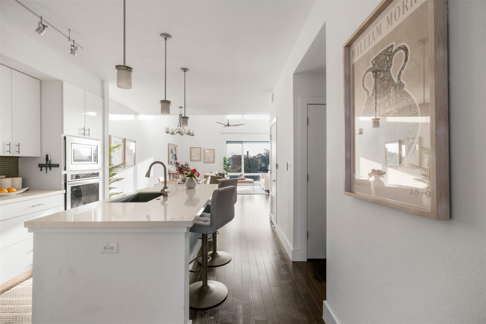 2612 W 12th St # 303, Austin, TX 78703