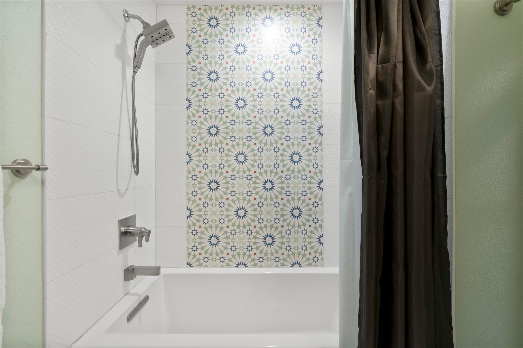 2612 W 12th St # 303, Austin, TX 78703