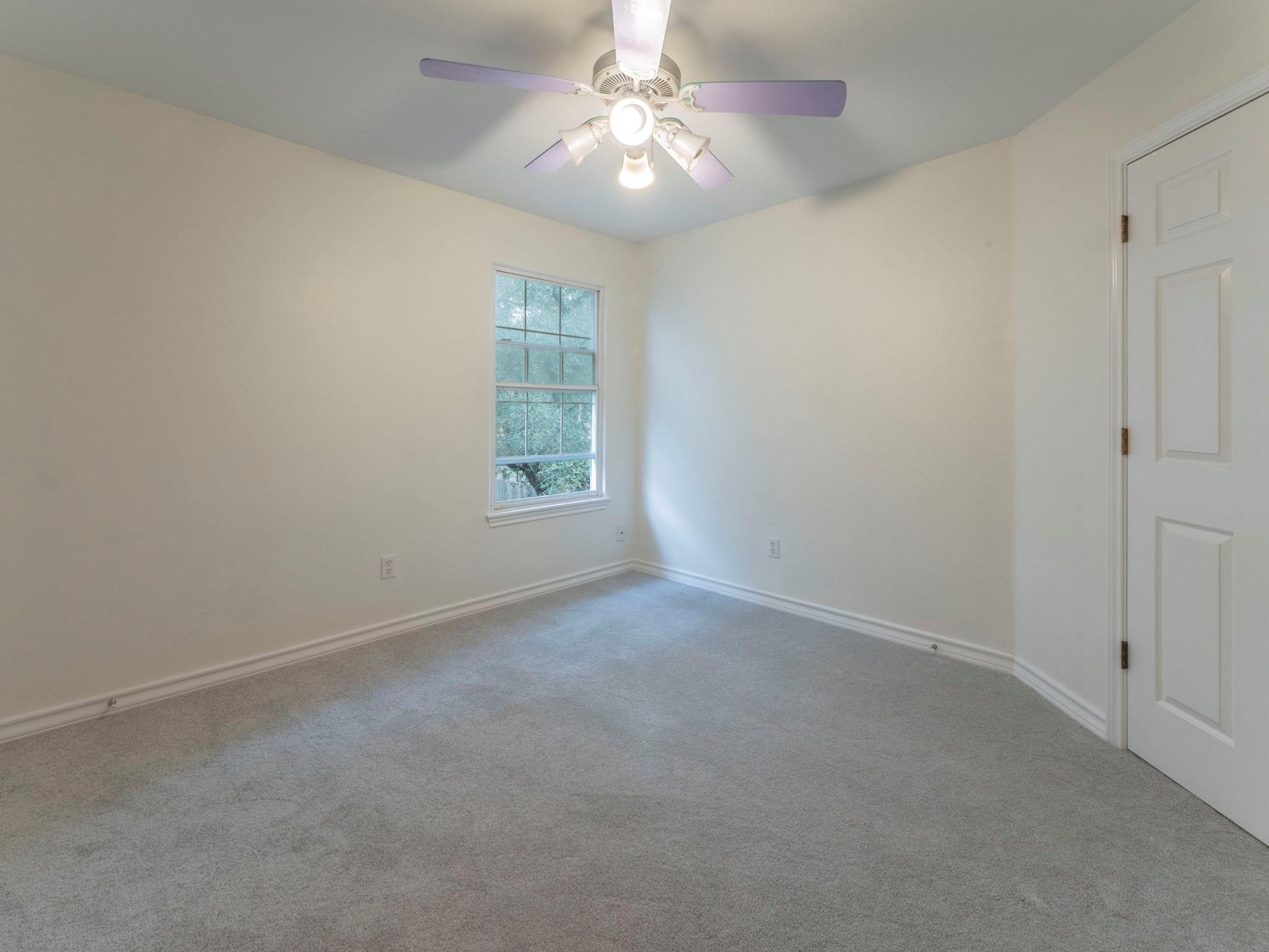 1102 W Park St, Cedar Park, TX 78613