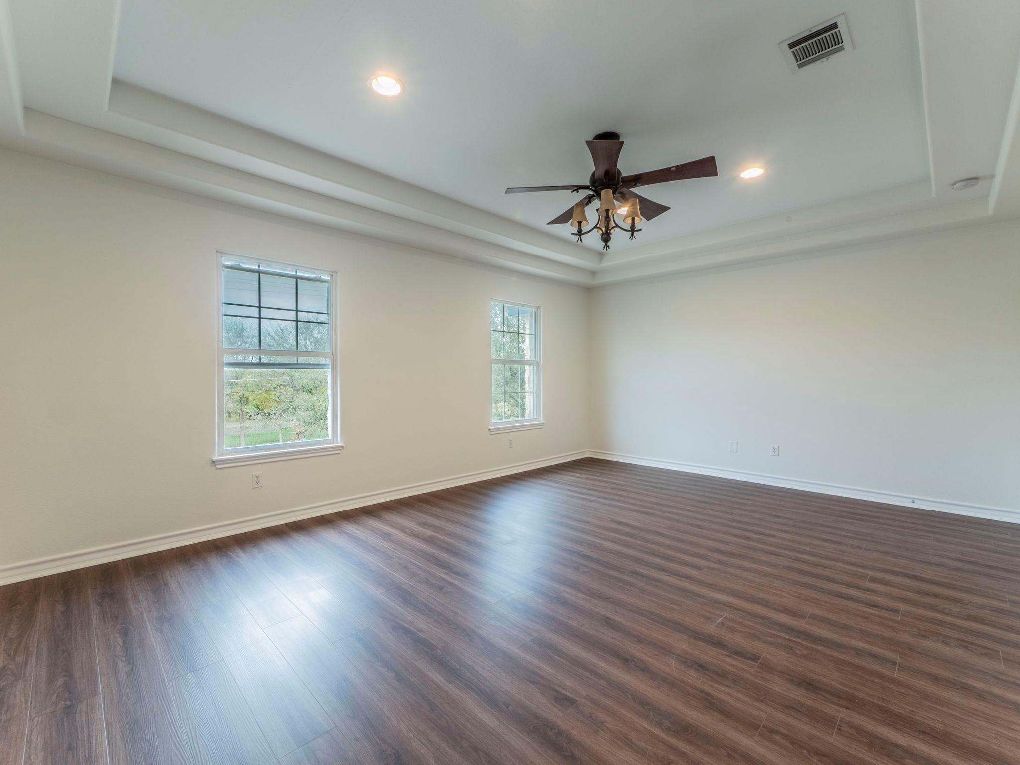 1102 W Park St, Cedar Park, TX 78613