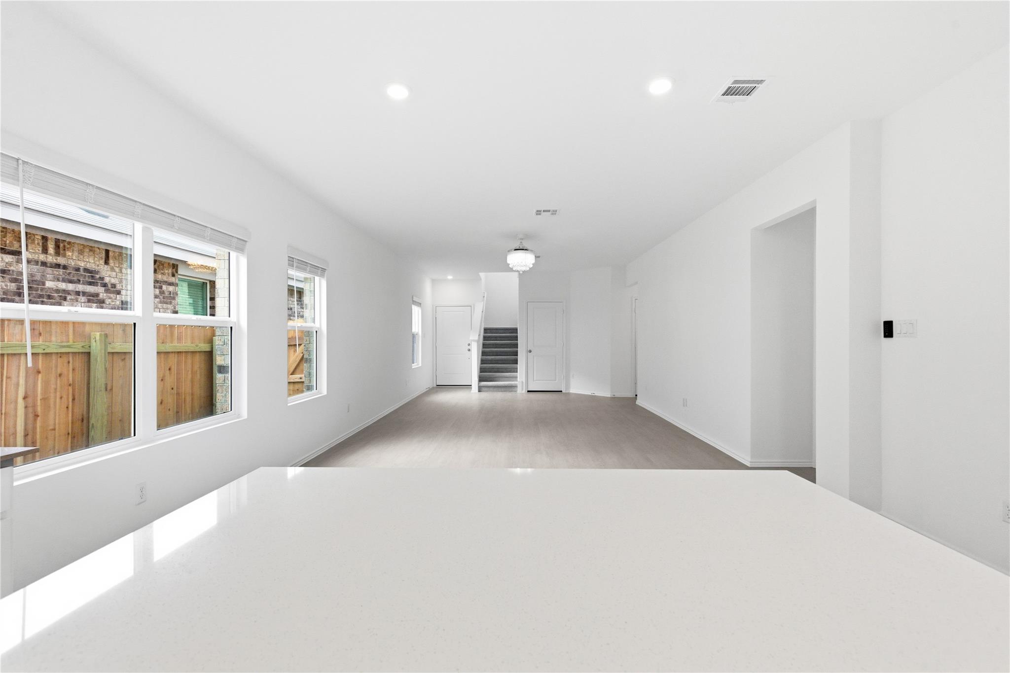 1404 Roaming Oak Bnd, Georgetown, TX 78628