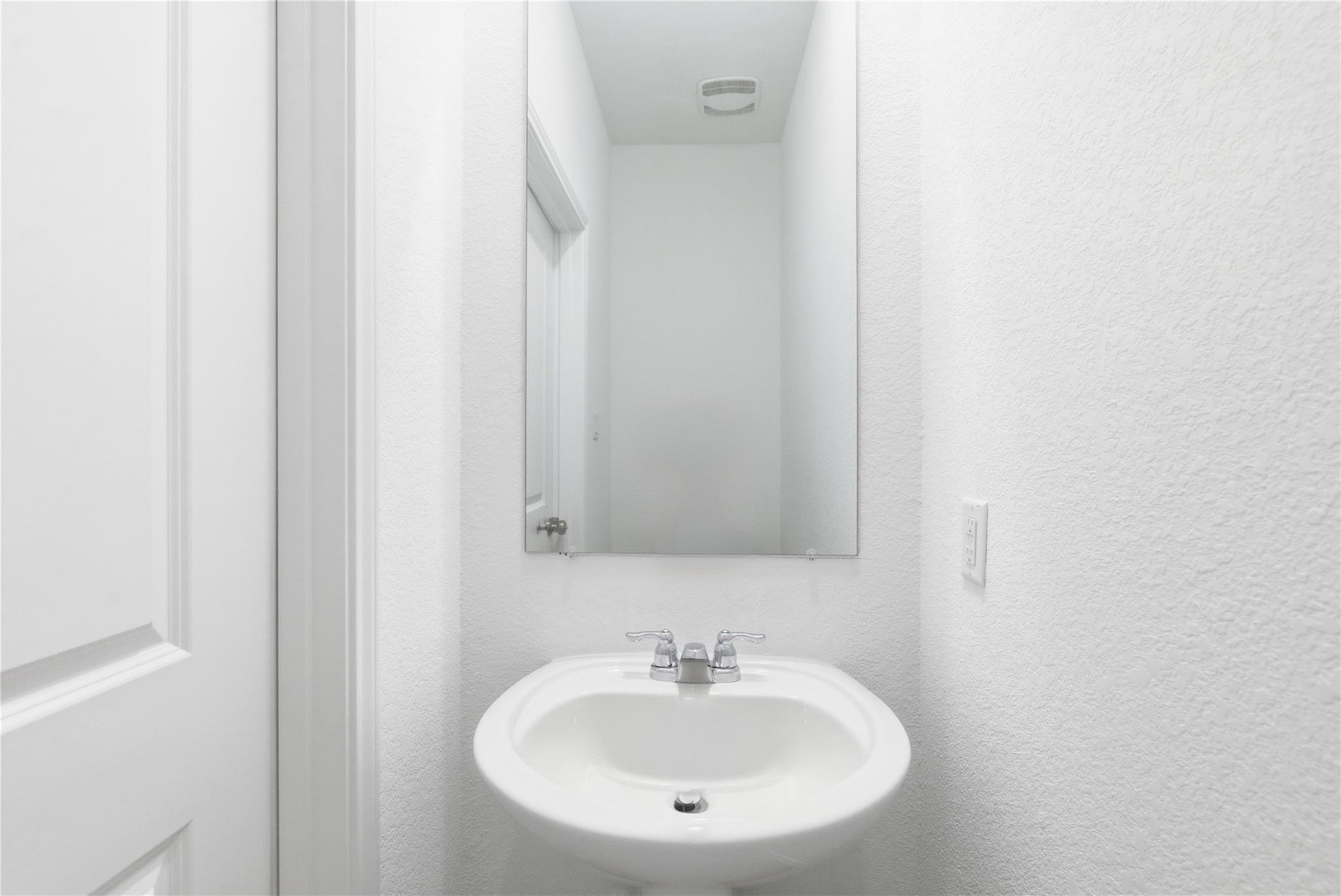 1404 Roaming Oak Bnd, Georgetown, TX 78628