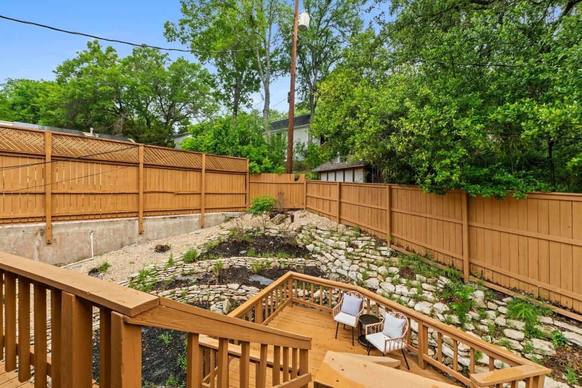 3520 Highland View Dr, Austin, TX 78731