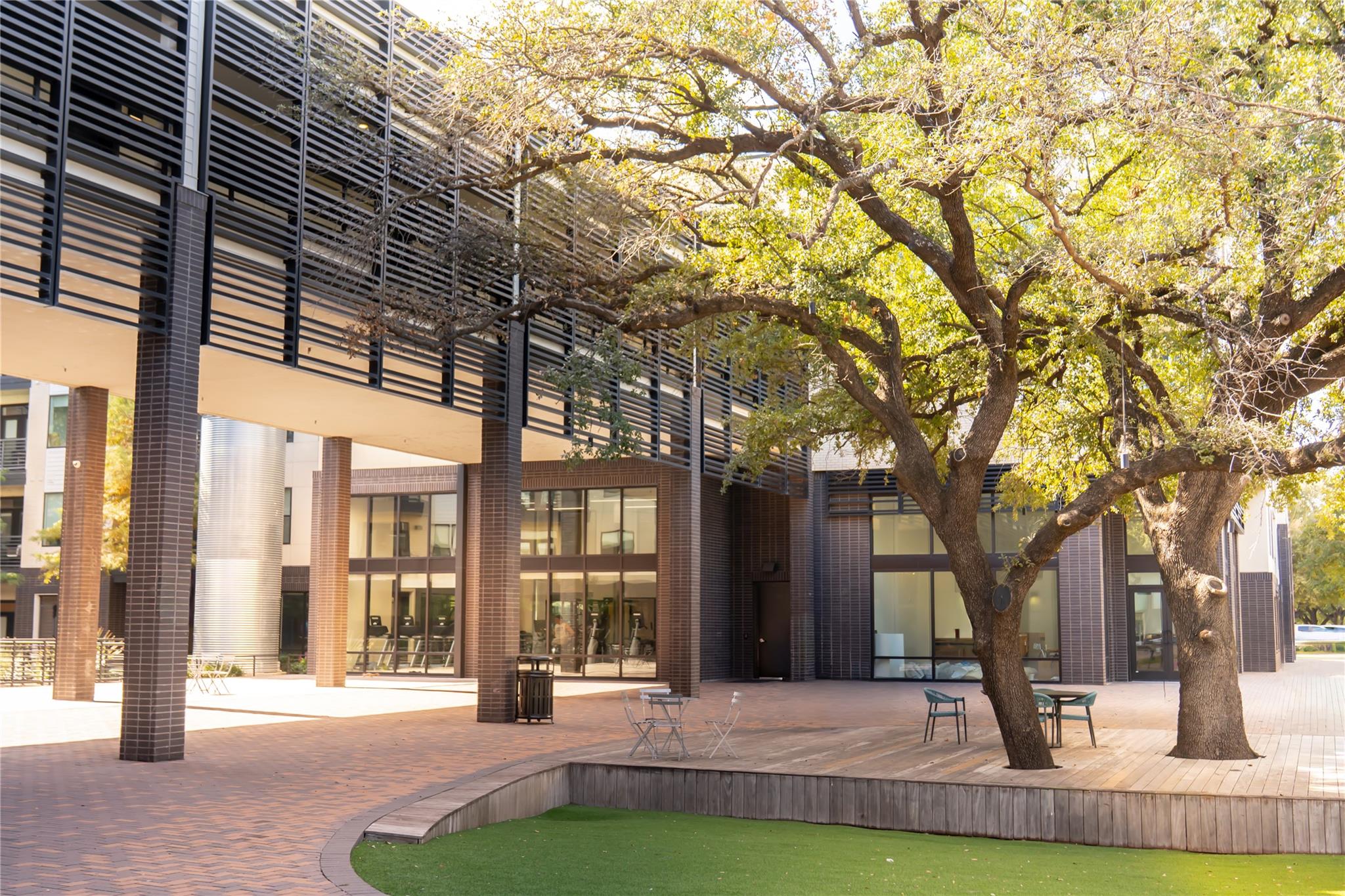 49 Navasota St # 209, Austin, TX 78702