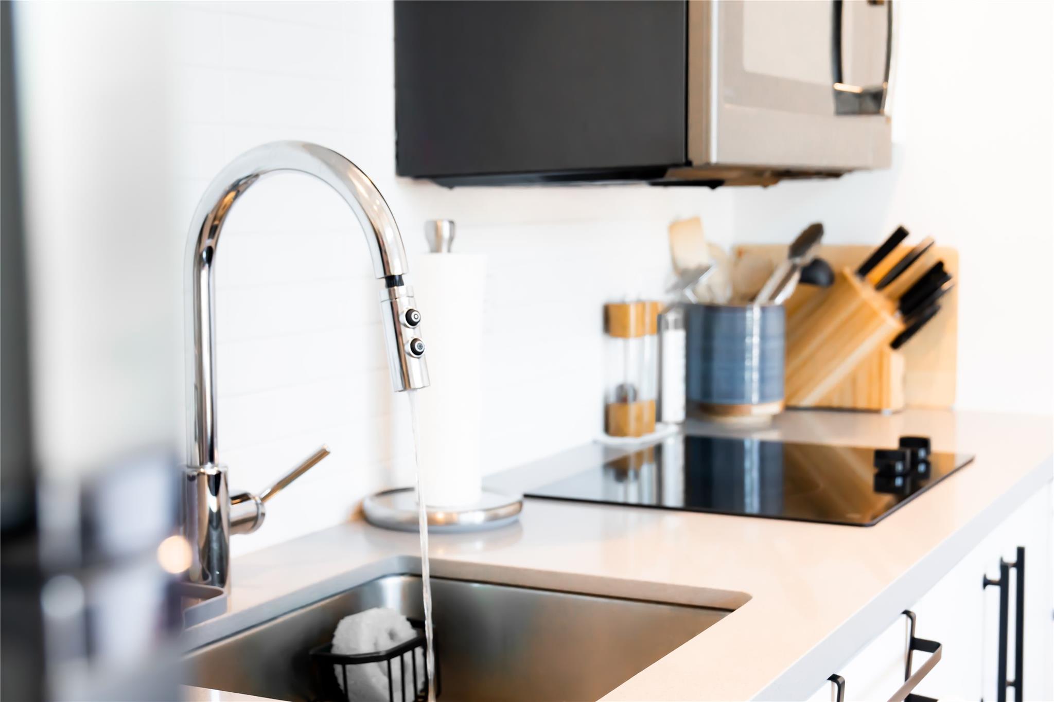 49 Navasota St # 209, Austin, TX 78702