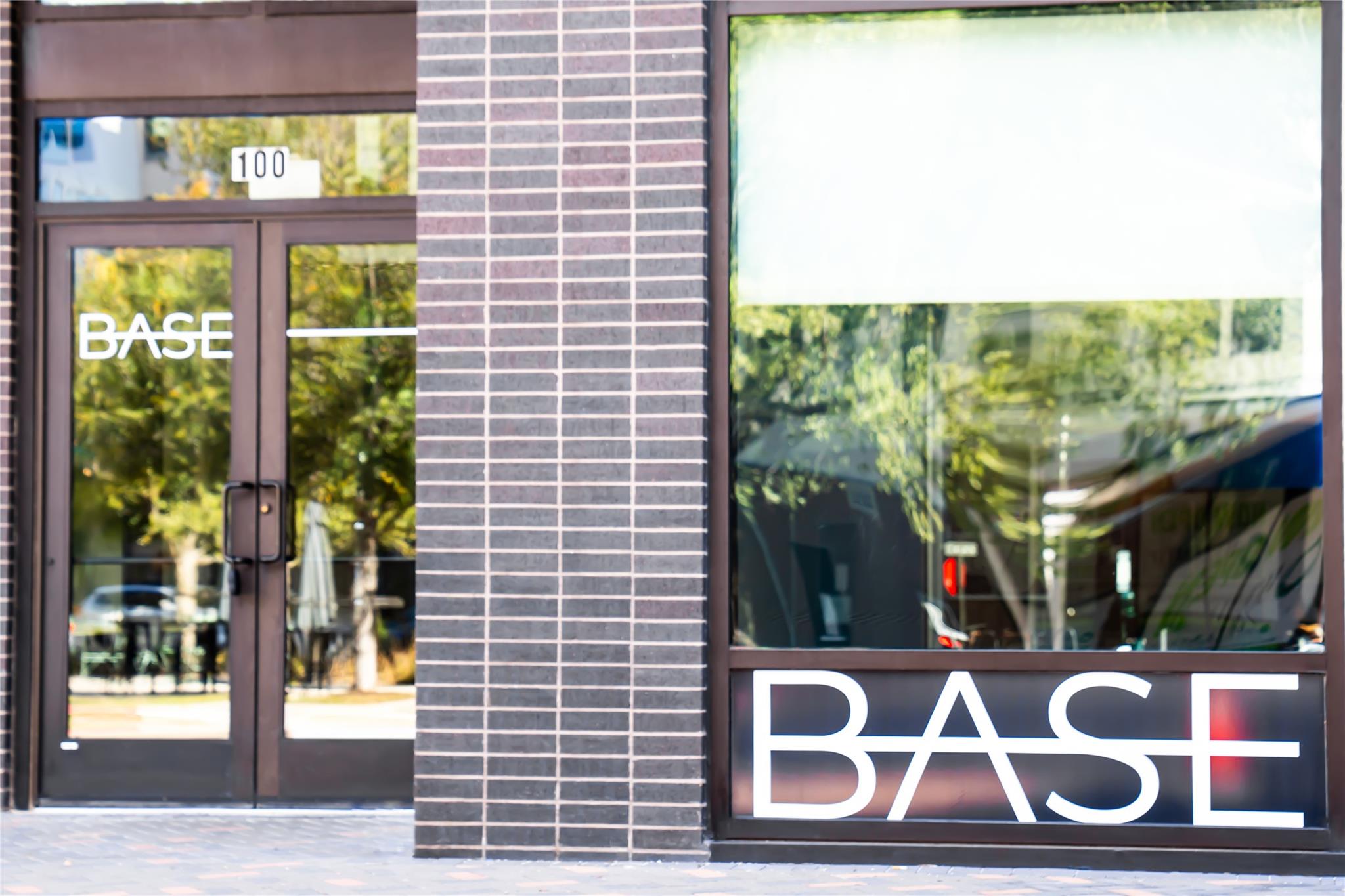 49 Navasota St # 209, Austin, TX 78702