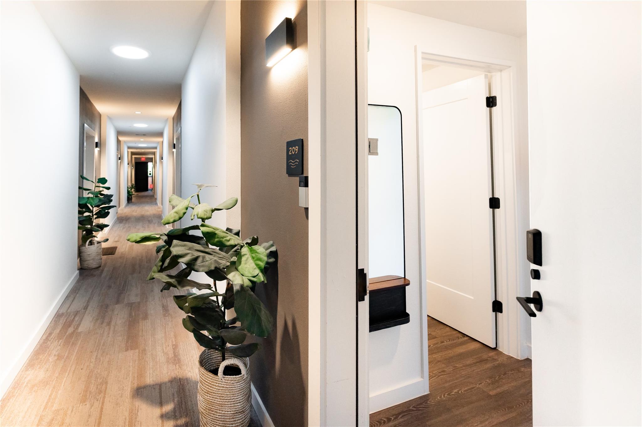 49 Navasota St # 209, Austin, TX 78702