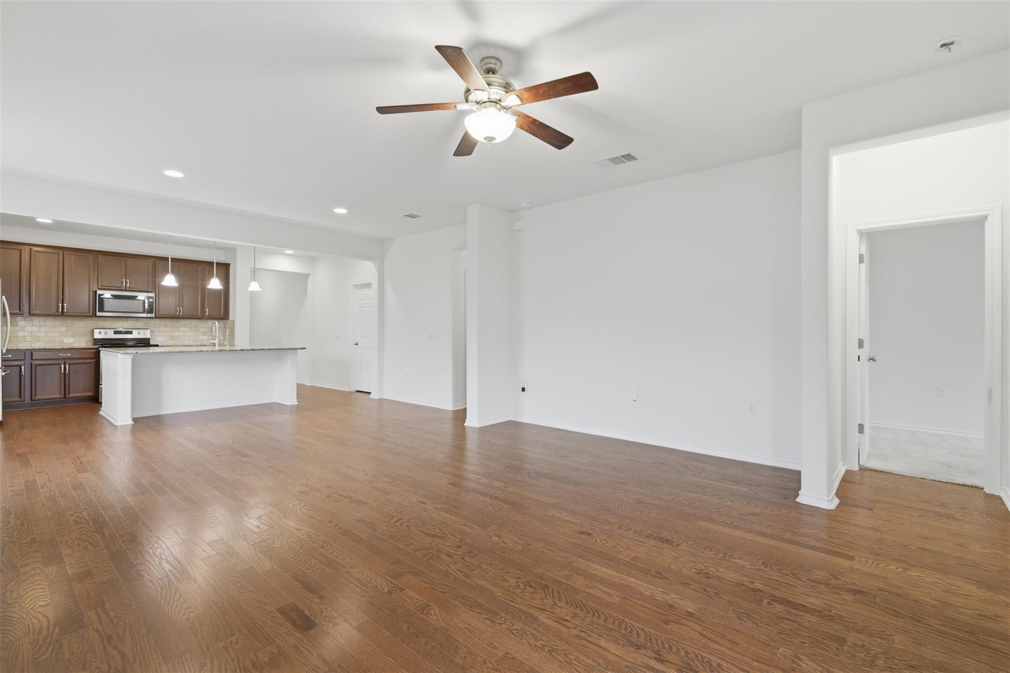 13401 Henneman Dr, Pflugerville, TX 78660