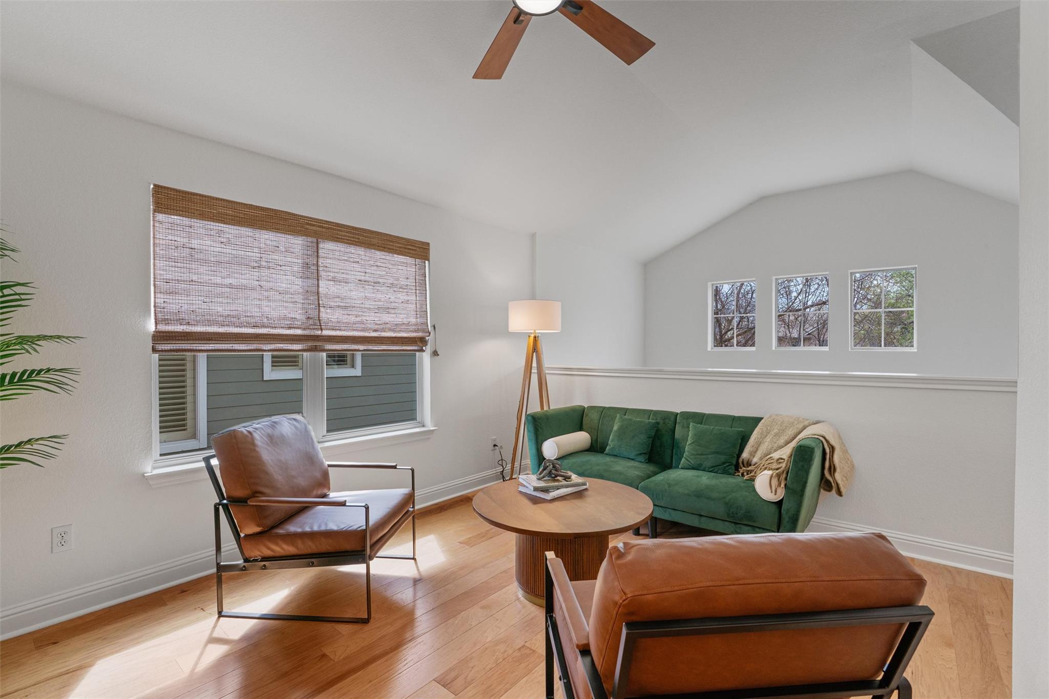 1810 Village Oak Ct, Austin, TX 78704