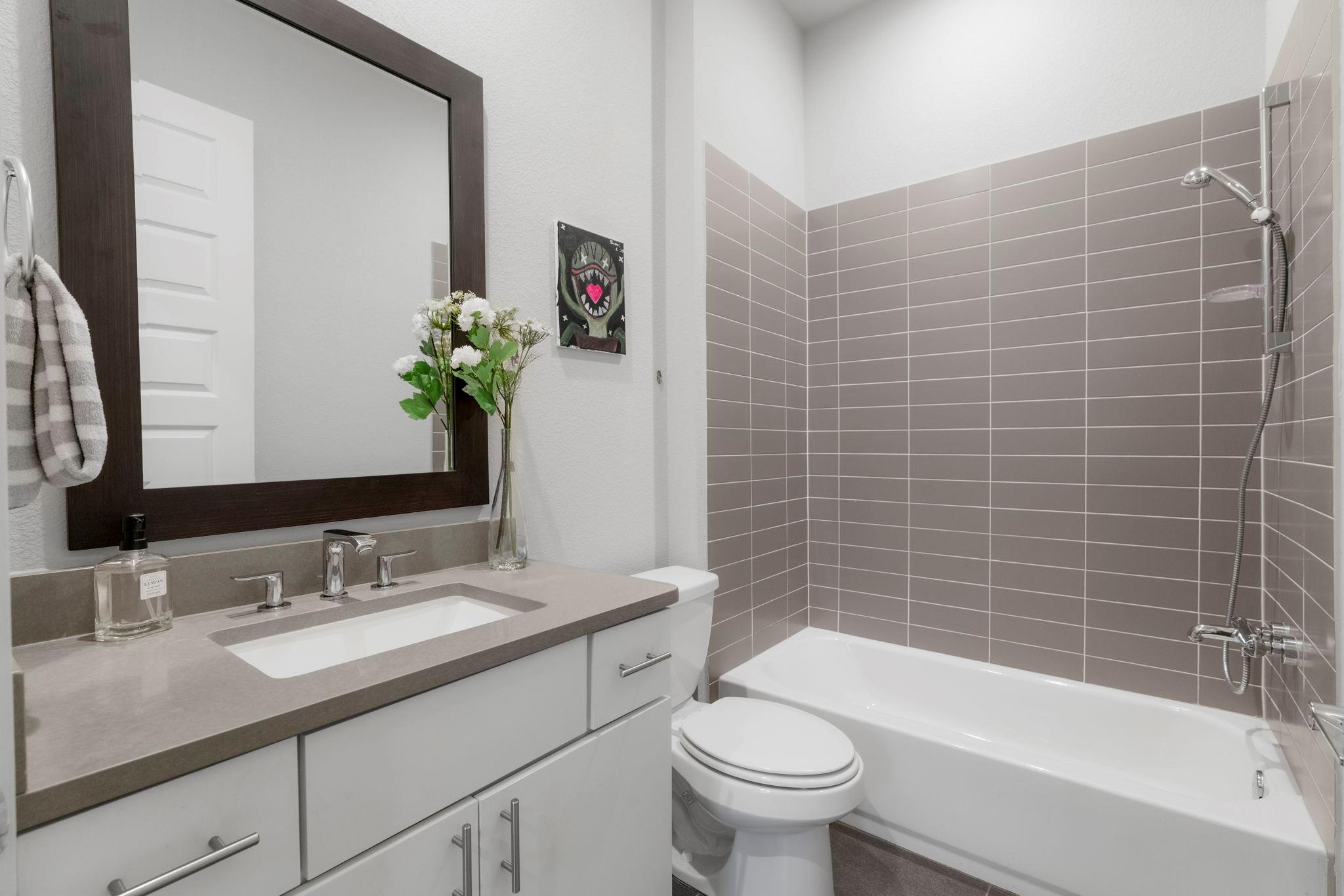 6008 Florencia Ln, Austin, TX 78724