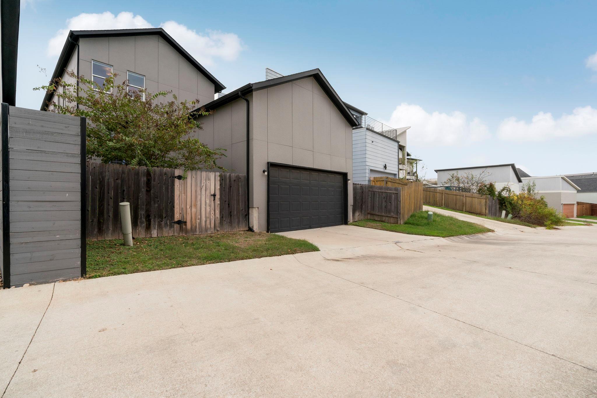 6008 Florencia Ln, Austin, TX 78724