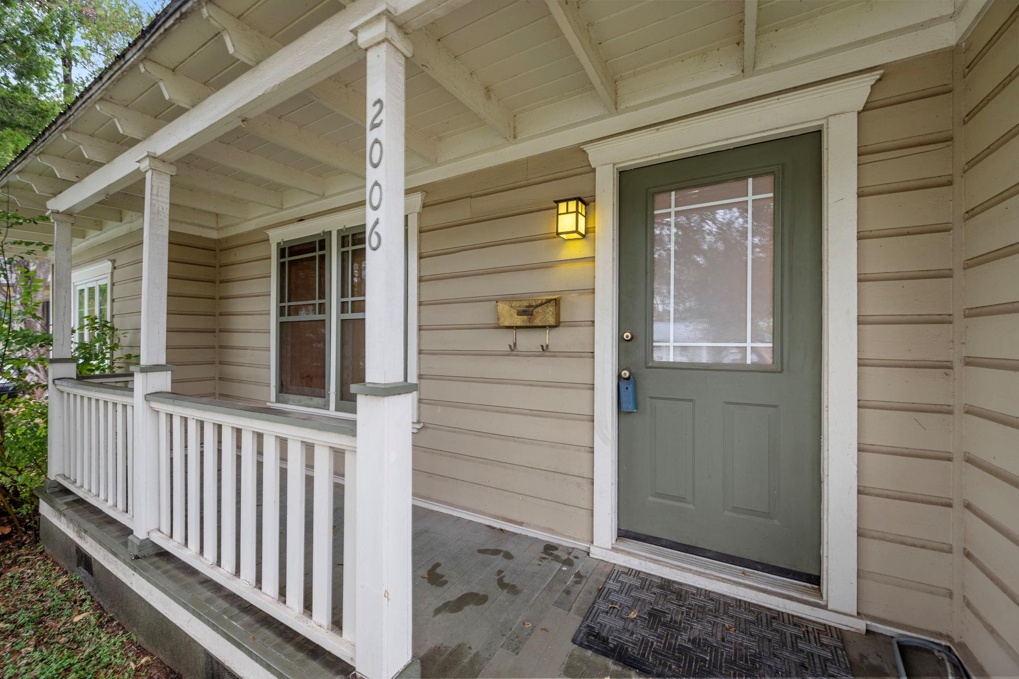 2006 Palo Duro Rd, Austin, TX 78757