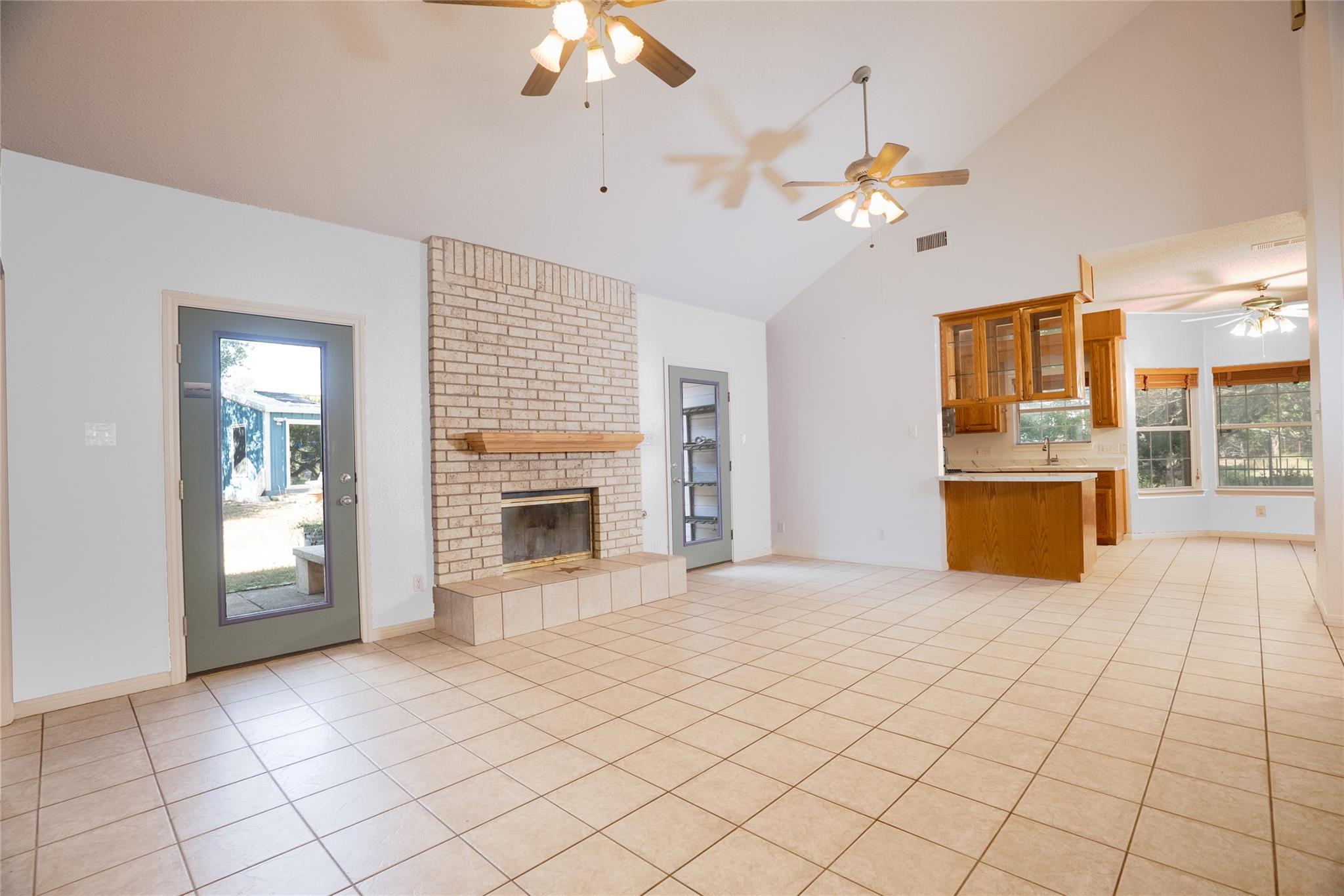 1751 County Road 255, Georgetown, TX 78633