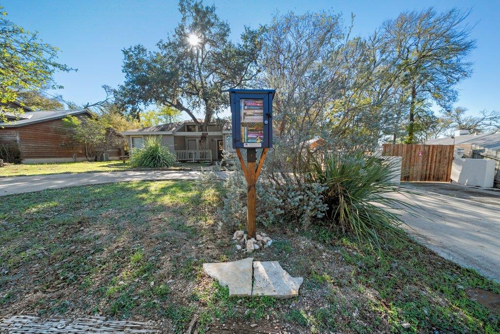 1505 N Lbj Dr, San Marcos, TX 78666