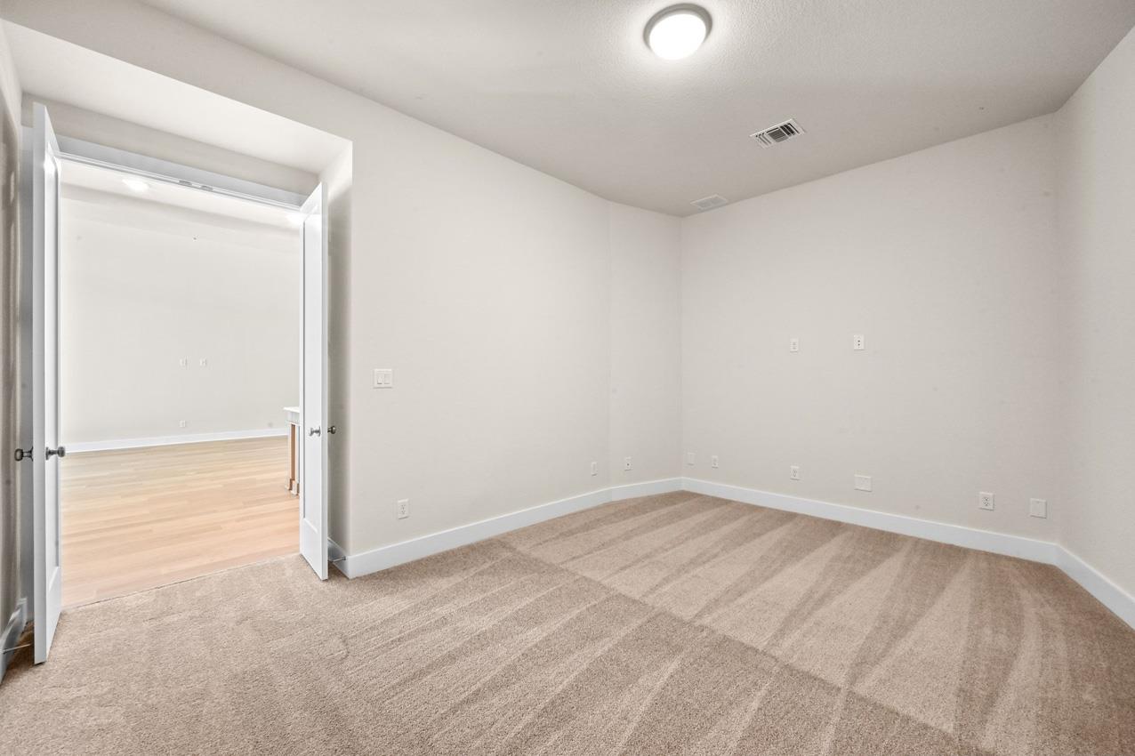 268 Wood Thrush Run, Kyle, TX 78640