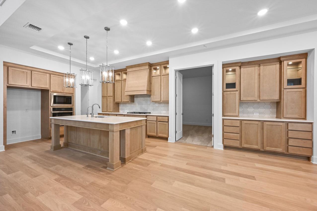 268 Wood Thrush Run, Kyle, TX 78640