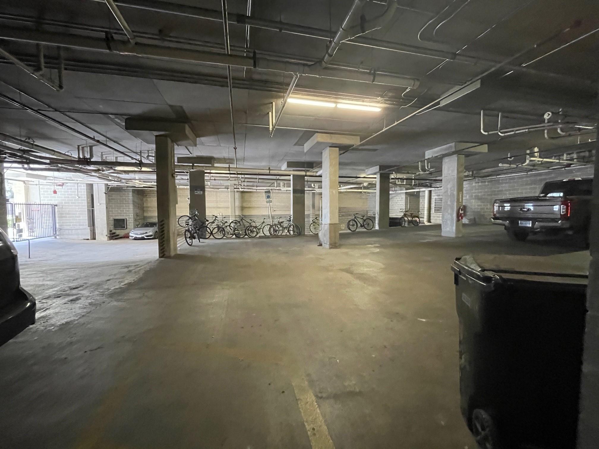 910 W 25th St # 203, Austin, TX 78705