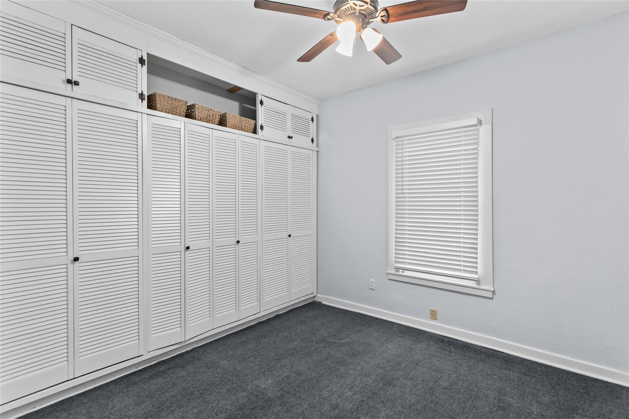 500 Springlake Dr, Dripping Springs, TX 78620