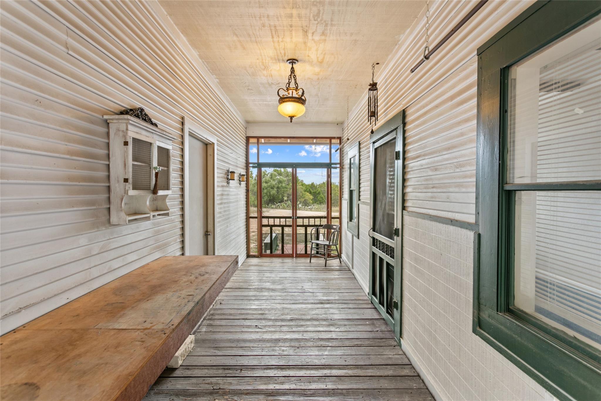 500 Springlake Dr, Dripping Springs, TX 78620