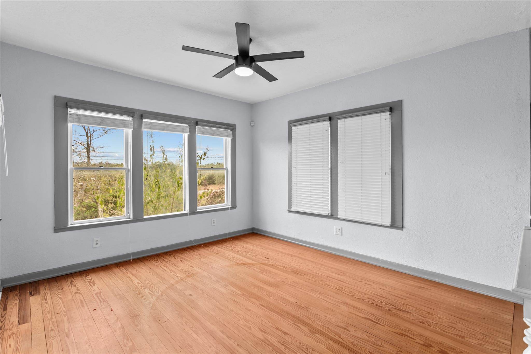 500 Springlake Dr, Dripping Springs, TX 78620