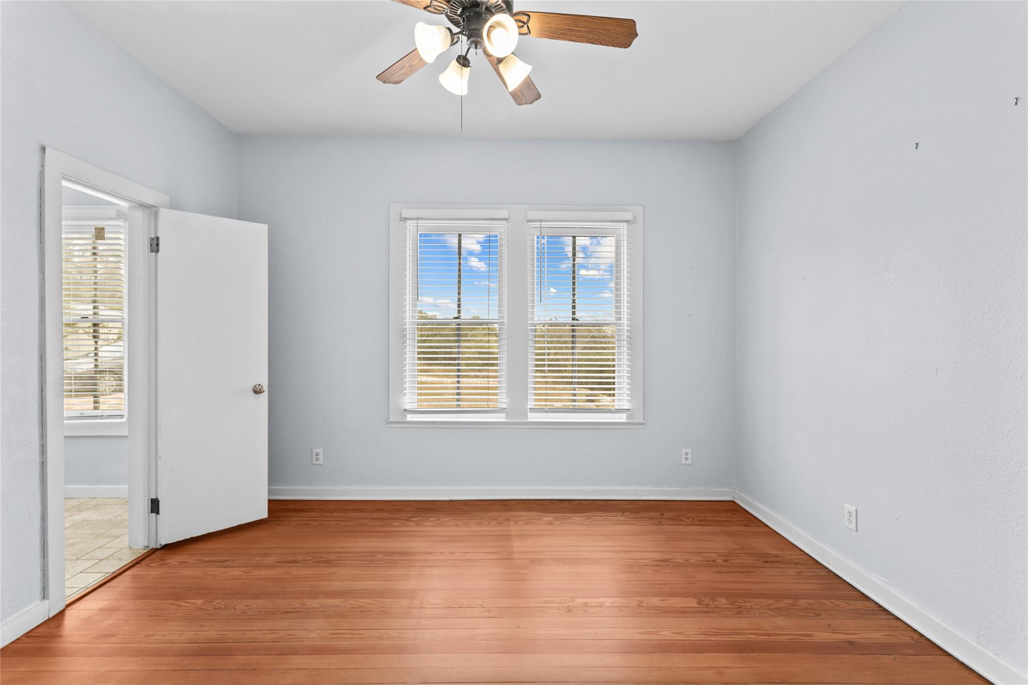 500 Springlake Dr, Dripping Springs, TX 78620