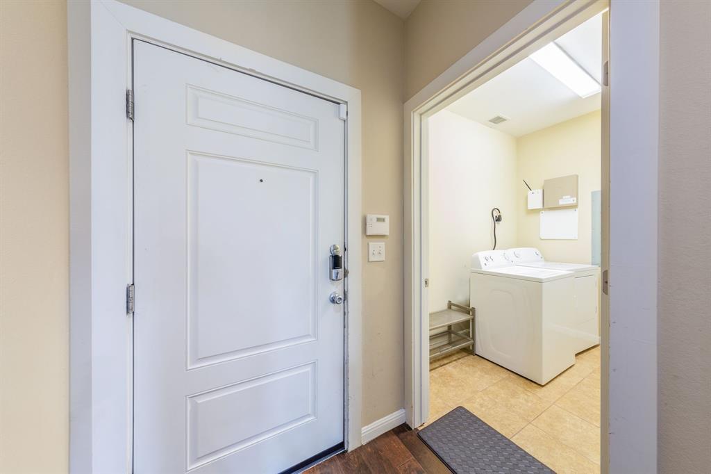 2708 San Pedro St # 104, Austin, TX 78705