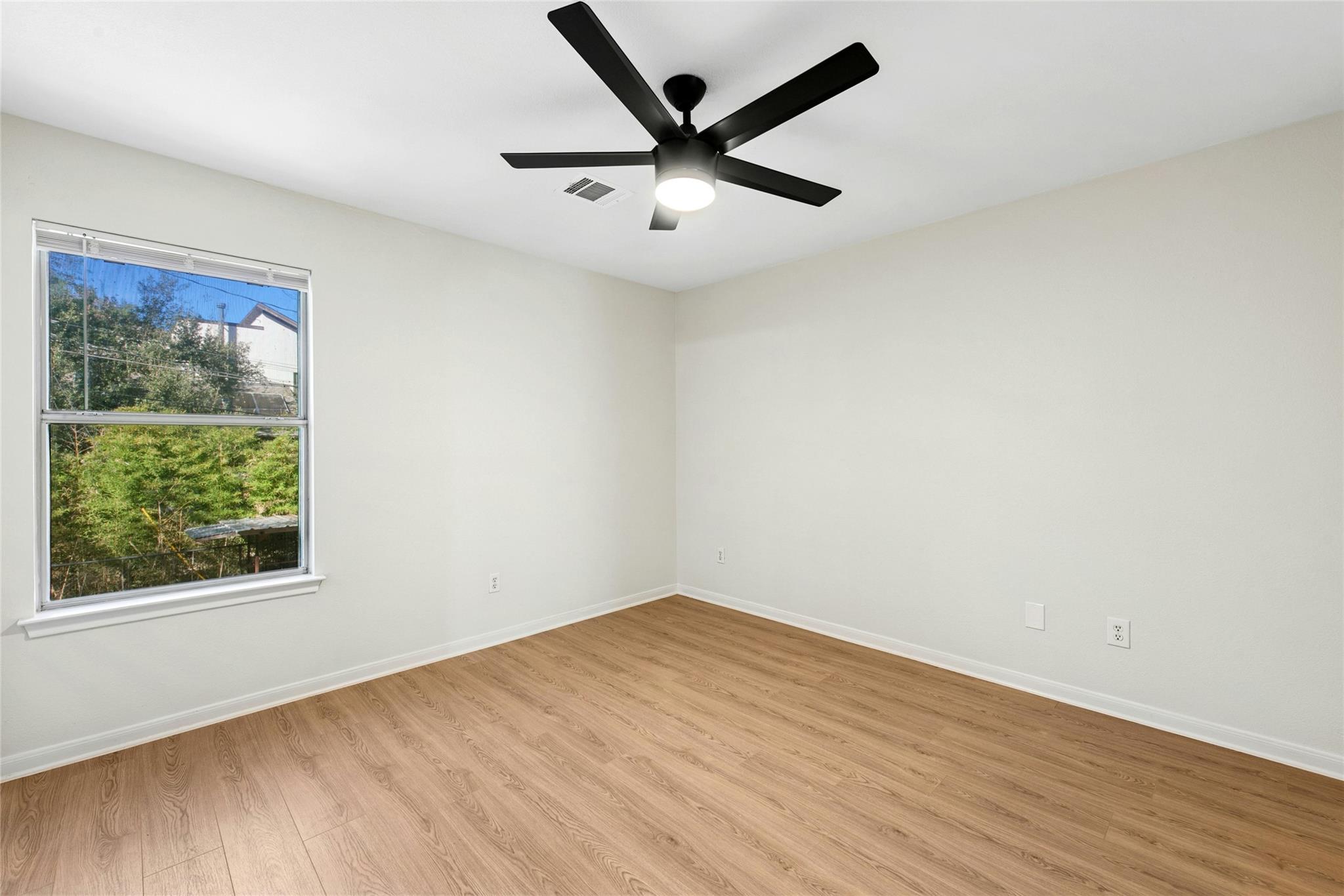 1708 E 17th St # B, Austin, TX 78702