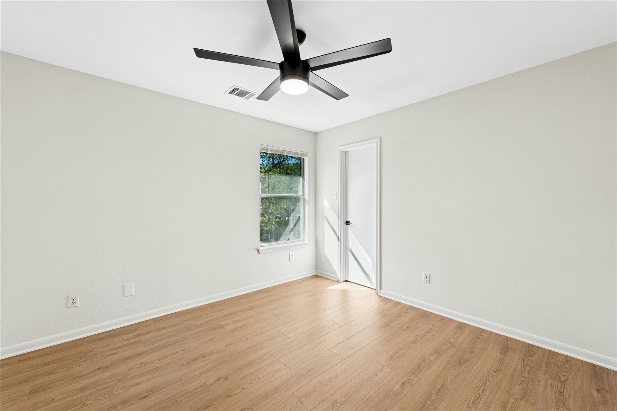 1708 E 17th St # B, Austin, TX 78702