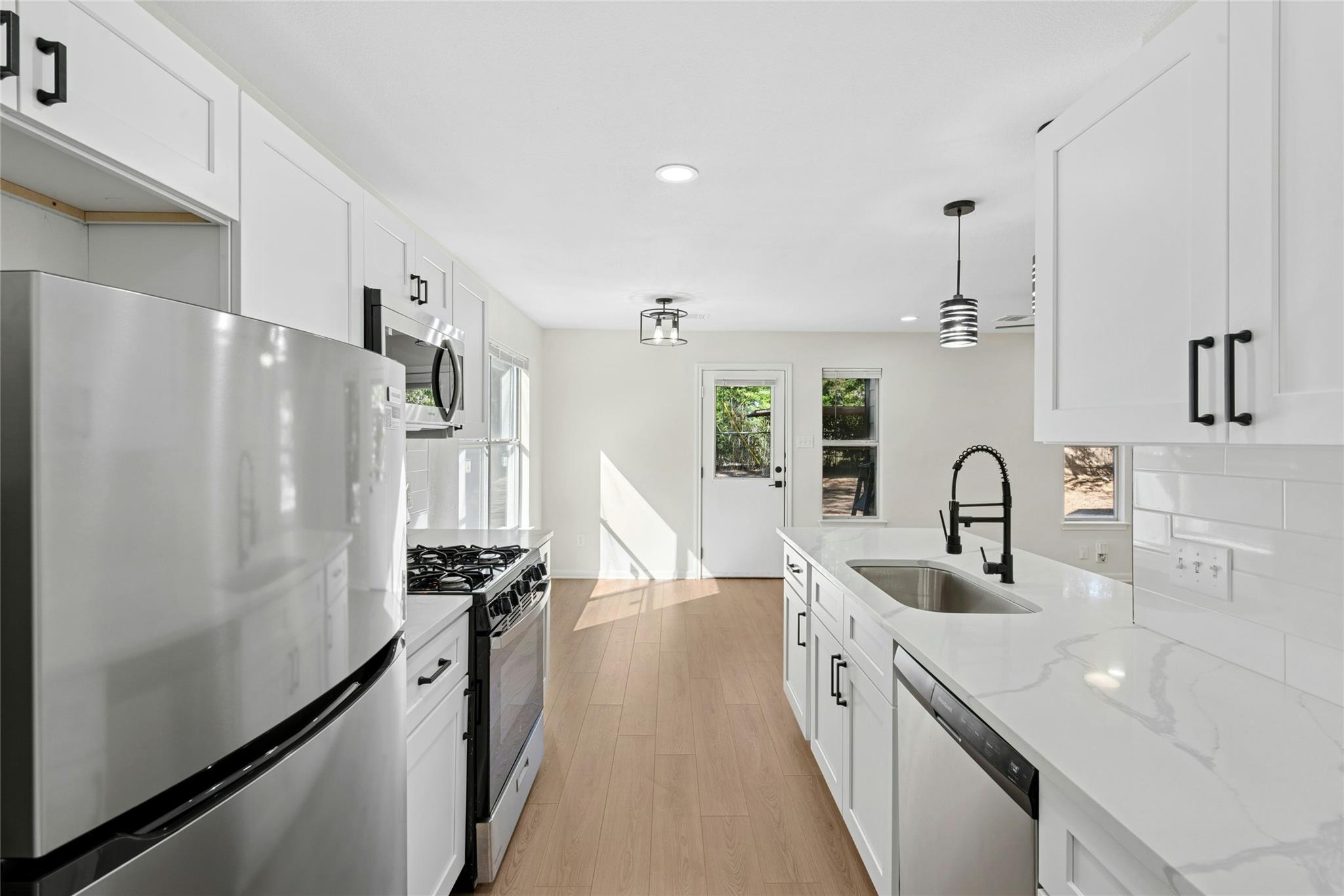 1708 E 17th St # B, Austin, TX 78702