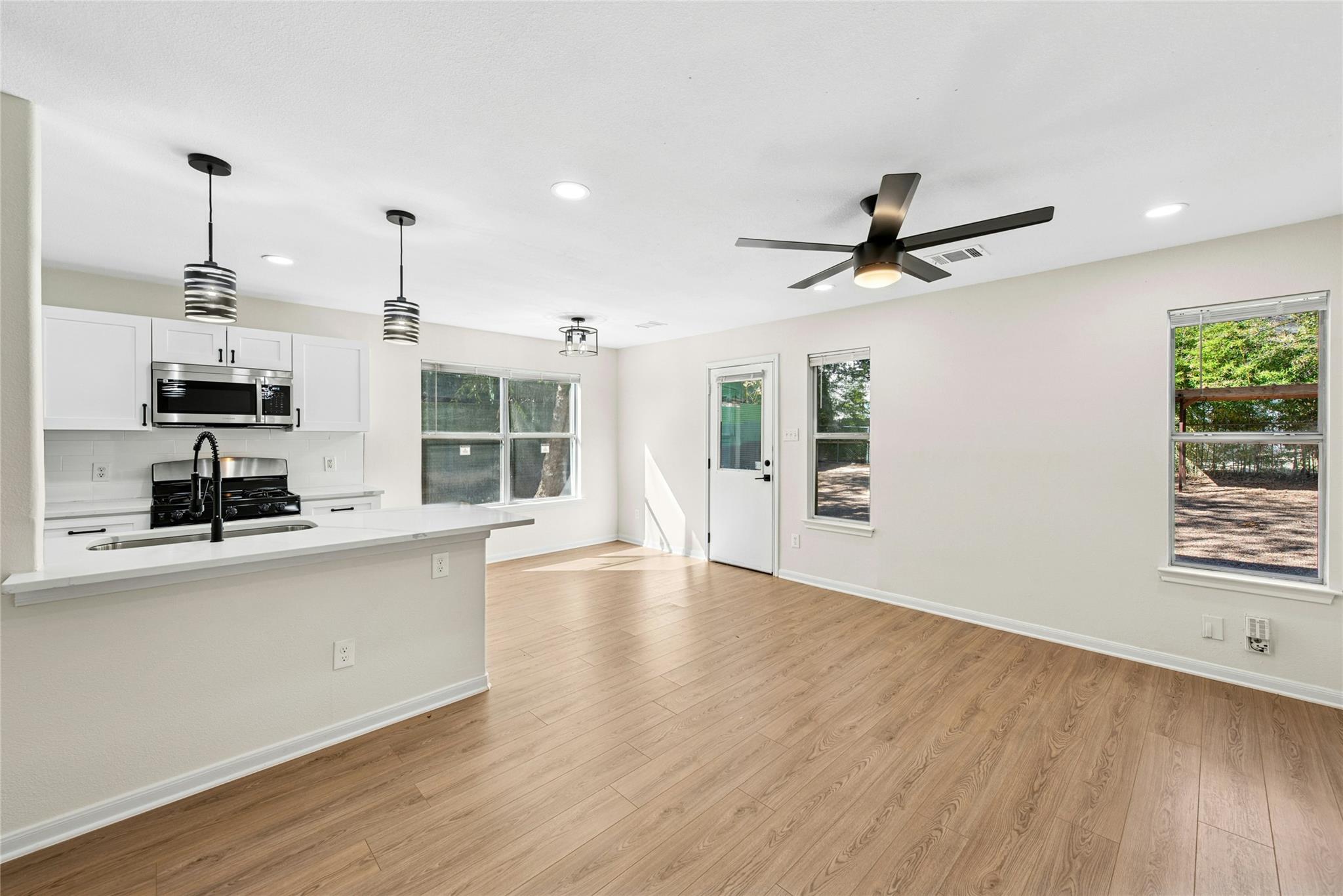 1708 E 17th St # B, Austin, TX 78702