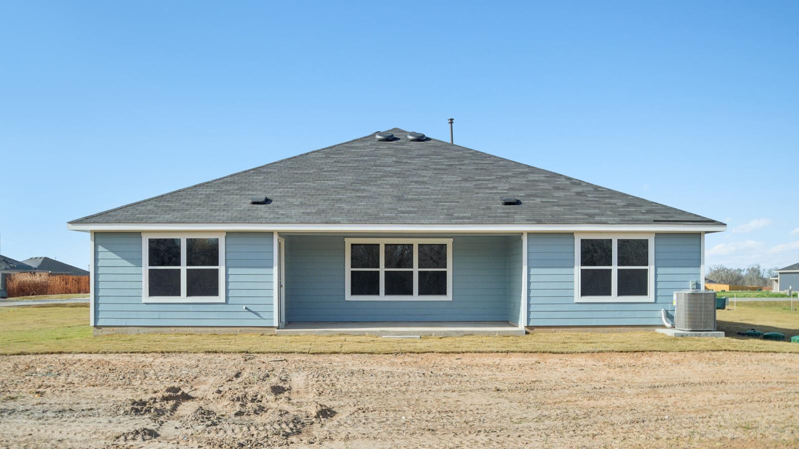 179 Great Northern Dr, Cedar Creek, TX 78612