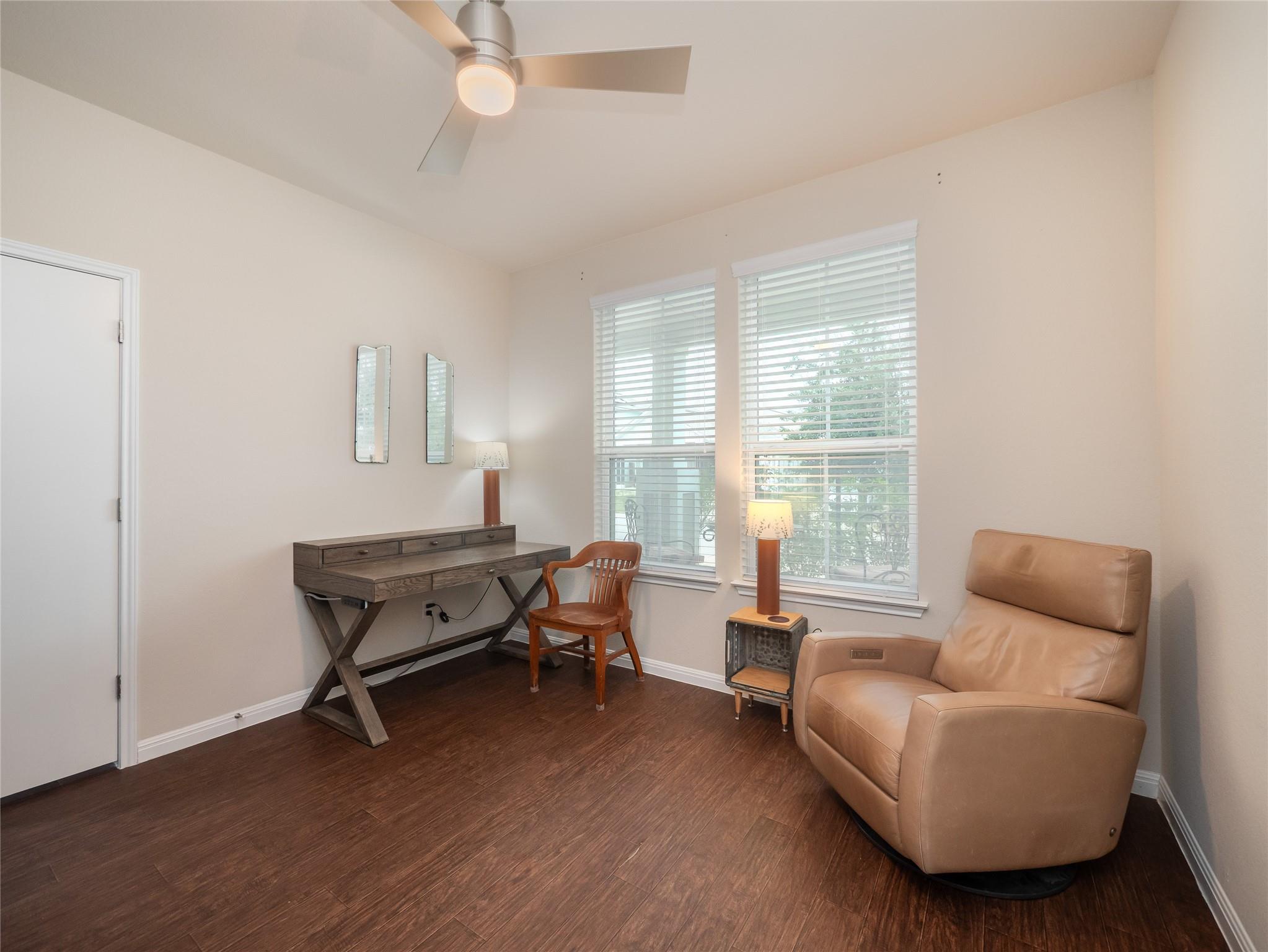 304 La Escalera Dr, Leander, TX 78641